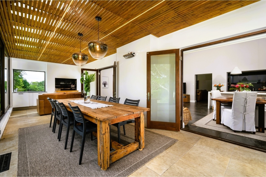 5 Bedroom Property for Sale in Theescombe Eastern Cape